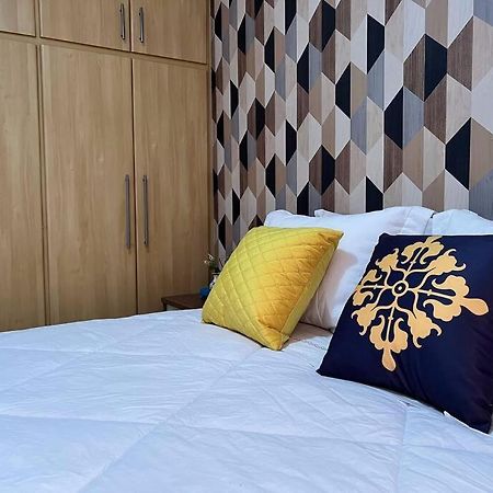Excelente 3Q Lll Setor Bueno Lll Apartment Goiania Luaran gambar