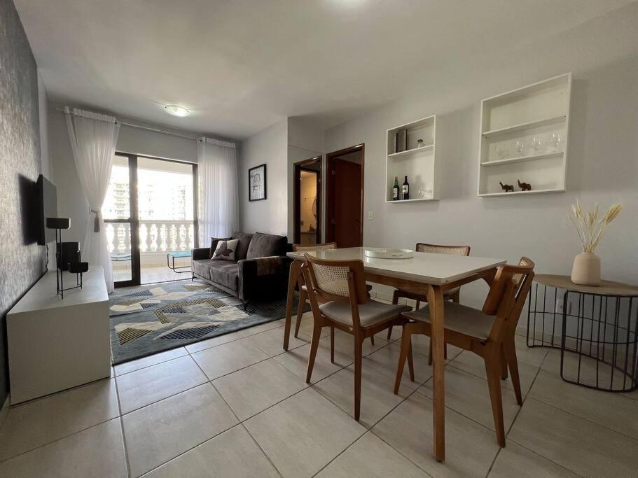 Excelente 3Q Lll Setor Bueno Lll Apartment Goiania Luaran gambar